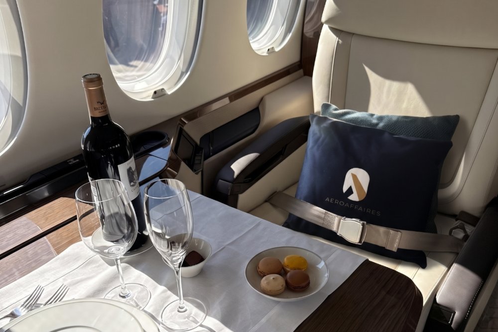 Le vin à bord des jets privés : secrets et coulisses d'un luxe sur mesure